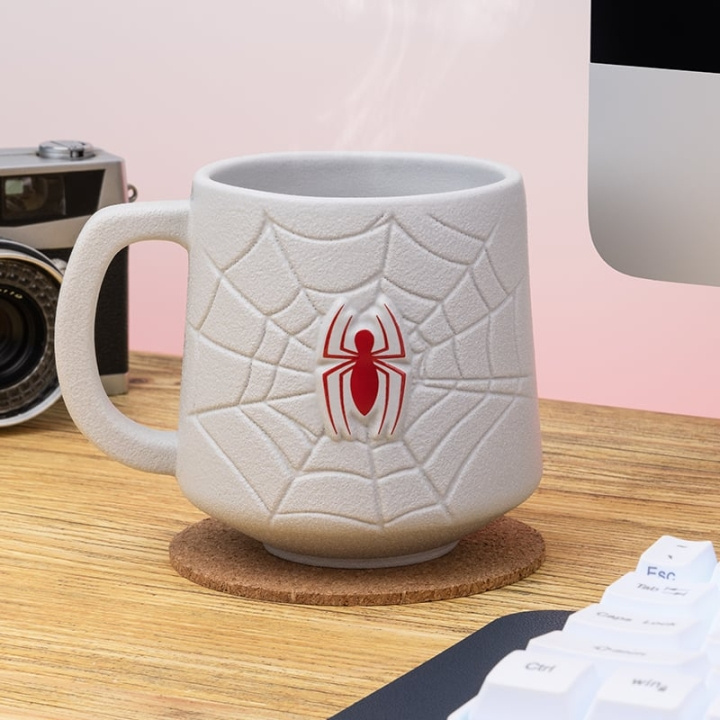 Paladone Spiderman Shaped Mug in the group Sport, leisure & Hobby / Fun stuff / Cups at TP E-commerce Nordic AB (C85564)