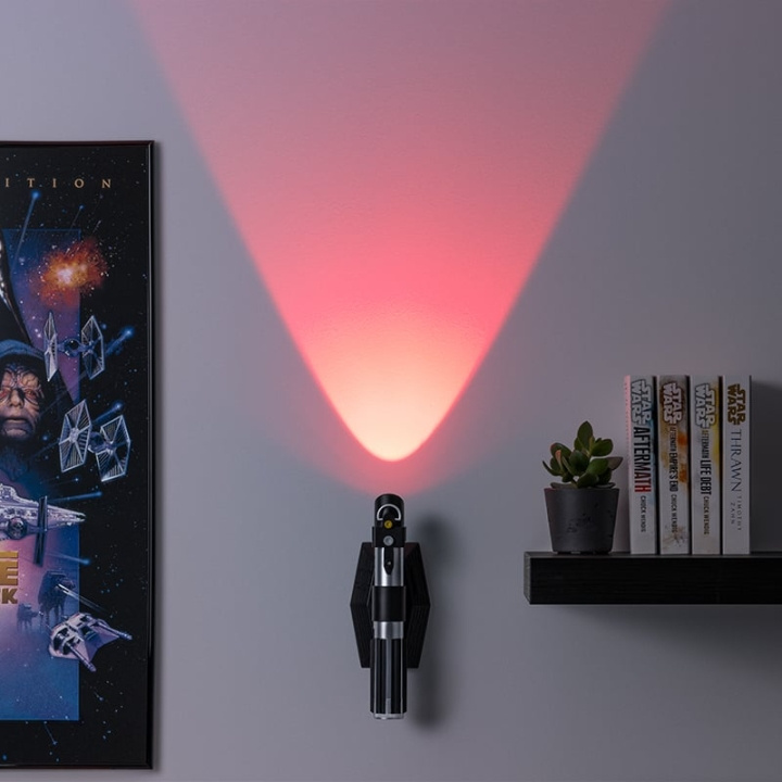 Paladone Star Wars - Lightsaber Uplighter in the group HOME ELECTRONICS / Lighting / Wall lights at TP E-commerce Nordic AB (C85574)