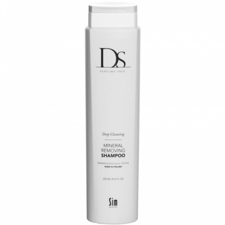 DS Sim Sensitive Mineral Removing Shampoo 250 ml in the group BEAUTY & HEALTH / Hair & Styling / Hair care / Schampoo at TP E-commerce Nordic AB (C88745)