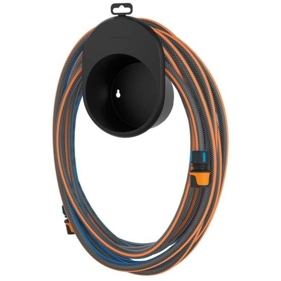 Fiskars Watering hose set 15m with hose hanger in the group HOME, HOUSEHOLD & GARDEN / Garden products / Garden tools at TP E-commerce Nordic AB (C91646)