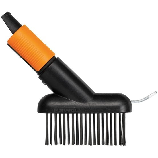 Fiskars QuikFit Paving Brush in the group HOME, HOUSEHOLD & GARDEN / Garden products / Garden tools at TP E-commerce Nordic AB (C91921)