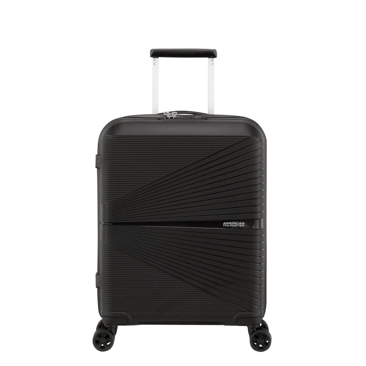 American Tourister Suitcase Airconic Spinner 55/20 Onyx Black in the group Sport, leisure & Hobby / Travel accessories / Suitcases at TP E-commerce Nordic AB (C92320)