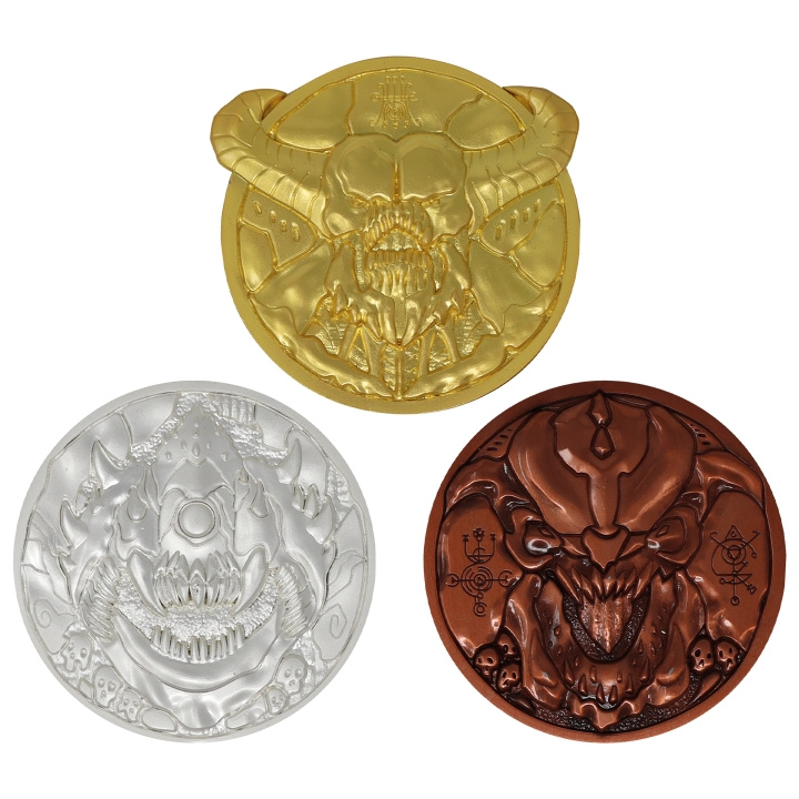 Fanatik DOOM Limited Edition Set of 3 Arcade Mode Medallion Collection in the group Sport, leisure & Hobby / Fun stuff / Collector\'s items at TP E-commerce Nordic AB (C94283)