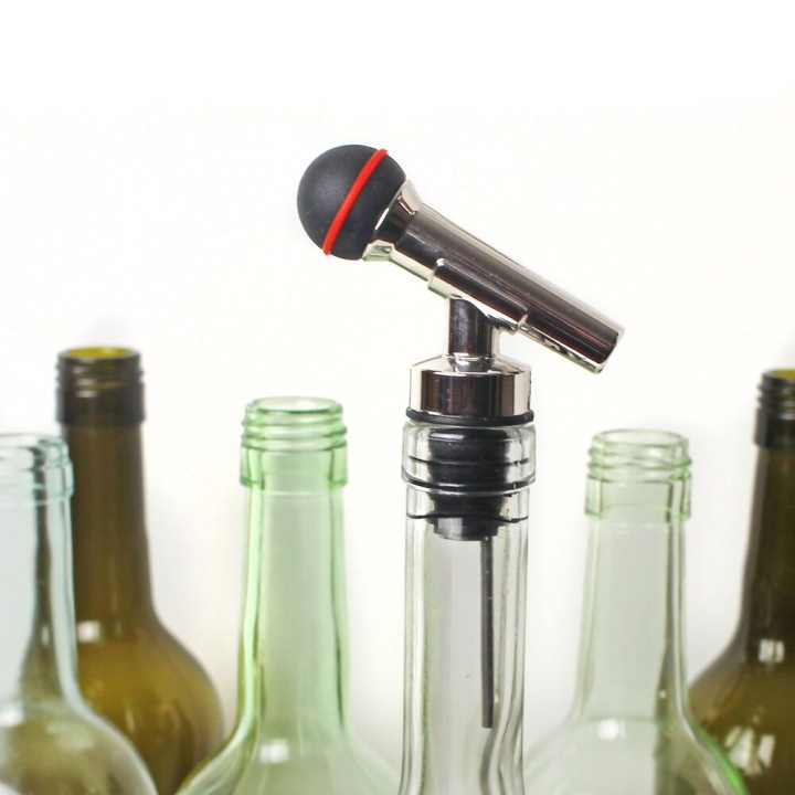 Winkee Drinks Markers - Microphone Bottle Stop and Pourer in the group Sport, leisure & Hobby / Fun stuff / Smart home at TP E-commerce Nordic AB (C98918)