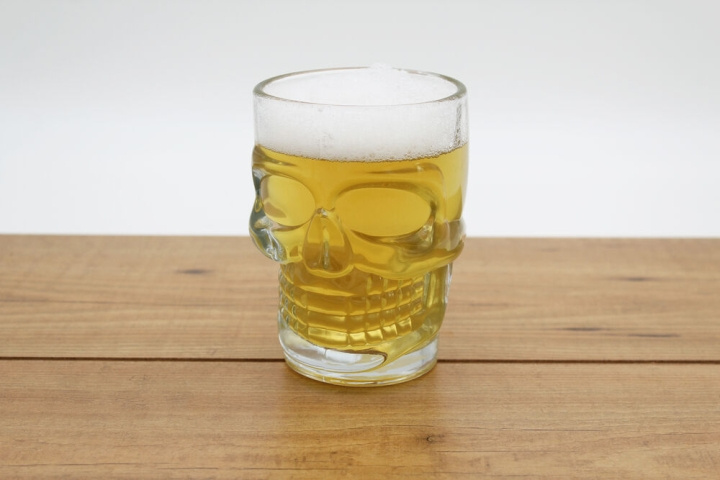 Winkee Skull Beer Glass in the group HOME, HOUSEHOLD & GARDEN / Kitchen utensils / Wine & Drink accessories at TP E-commerce Nordic AB (C99121)