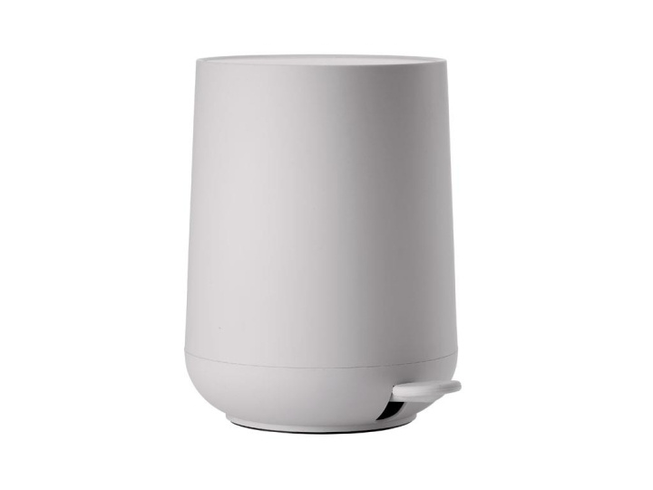 Zone Denmark - Nova Pedal Bin 3 L - Soft Grey (331979) in the group HOME, HOUSEHOLD & GARDEN / Bathroom / Other at TP E-commerce Nordic AB (D00969)