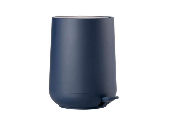 Zone Denmark - Nova Pedal Bin 3 L - Royal Blue (331977) in the group HOME, HOUSEHOLD & GARDEN / Bathroom / Other at TP E-commerce Nordic AB (D00970)