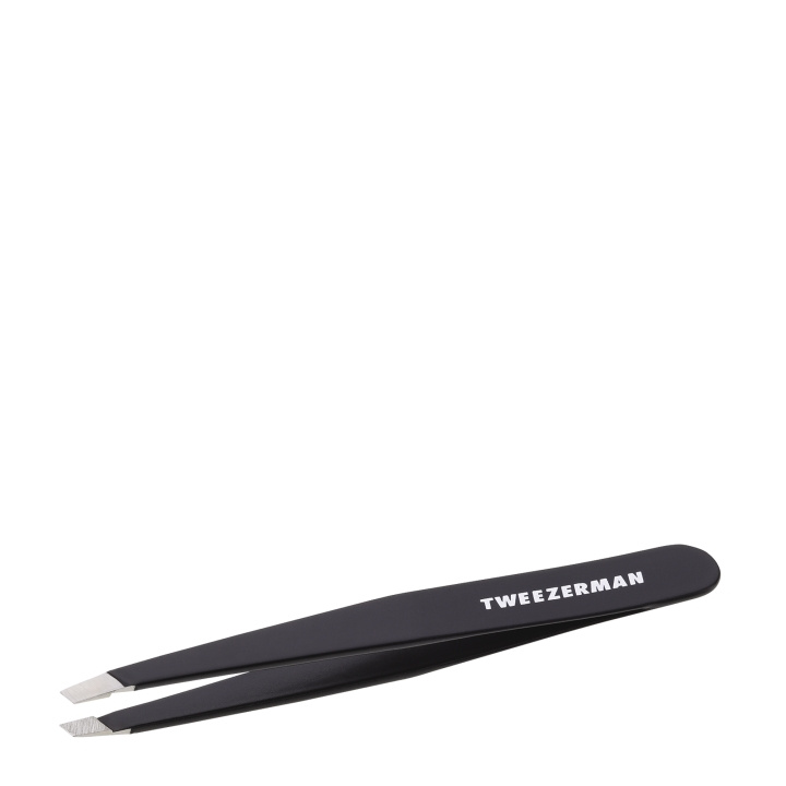 Tweezerman Slant Tweezer Midnight Sky in the group BEAUTY & HEALTH / Makeup / Tools & Make up set / Other tools at TP E-commerce Nordic AB (D02178)