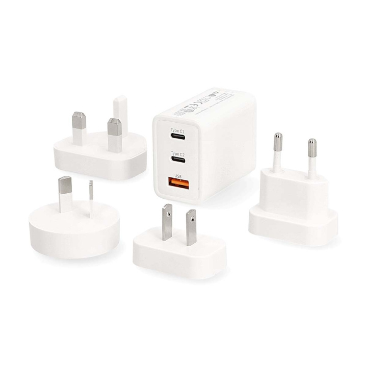 Nedis Travel Adapter | 100 - 240 V AC 50/60 Hz | 65 W | White in the group HOME, HOUSEHOLD & GARDEN / Electricity & Lighting / Travel adapters at TP E-commerce Nordic AB (D05484)