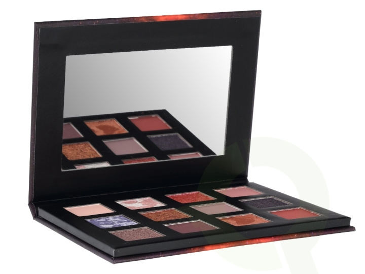 Catrice Dear universe Eyeshadow Palette Limited Edition 10.2 g in the group BEAUTY & HEALTH / Makeup / Eyes & Eyebrows / Eye shadows at TP E-commerce Nordic AB (D05799)