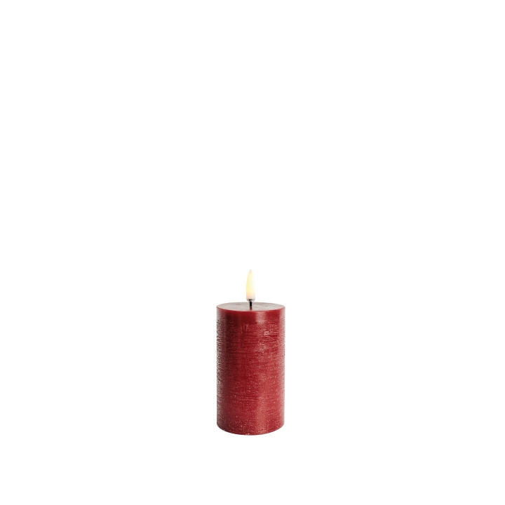 Uyuni LED pillar candle - Carmine red, Rustic - 5,8x10 cm (UL-PI-CR06010) in the group HOME ELECTRONICS / Lighting / Other lighting at TP E-commerce Nordic AB (D06787)