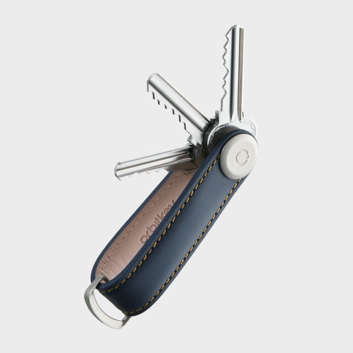 Orbitkey Leather Key Organiser- Navy/Tan in the group Sport, leisure & Hobby / Fun stuff / Smart home at TP E-commerce Nordic AB (D06799)