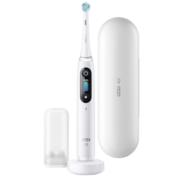 Oral B iO Series 8 Electric toothbrush, White in the group BEAUTY & HEALTH / Oral care / Electric toothbrushes at TP E-commerce Nordic AB (D10466)