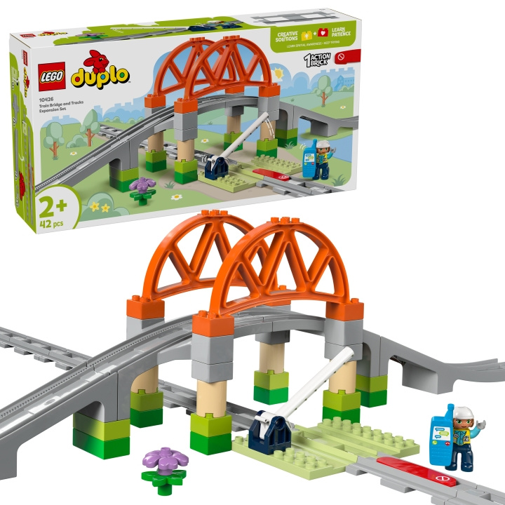 LEGO DUPLO Town - Train Bridge and Tracks Expansion Set (10426) in the group TOYS, KIDS & BABY PRODUCTS / Toys / Building toys / Lego at TP E-commerce Nordic AB (D12259)