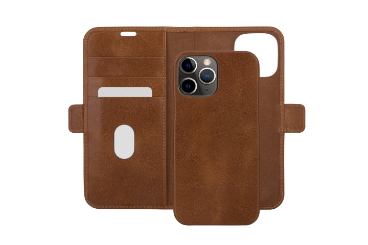 dbramante1928 Lynge - iPhone 13 Pro - Tan - E in the group SMARTPHONE & TABLETS / Phone cases / Apple / iPhone 13 Pro at TP E-commerce Nordic AB (D12517)