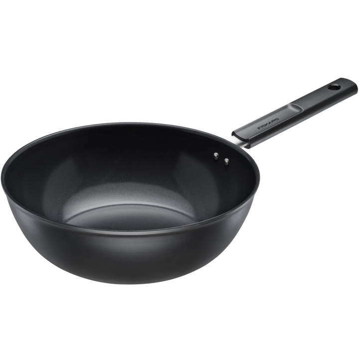 Fiskars Wok Hard Face 28cm/4,5 L Keramisk 1075523 in the group HOME, HOUSEHOLD & GARDEN / Kitchen utensils / Frying pans at TP E-commerce Nordic AB (D12985)