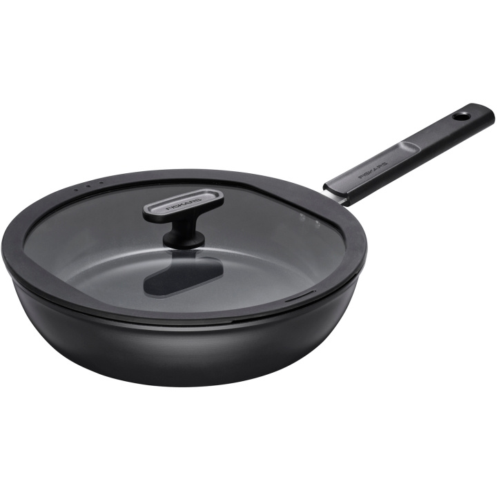 Fiskars Traktörpanna Hard Face 28 cm Keramisk 1075530 in the group HOME, HOUSEHOLD & GARDEN / Kitchen utensils / Frying pans at TP E-commerce Nordic AB (D12992)