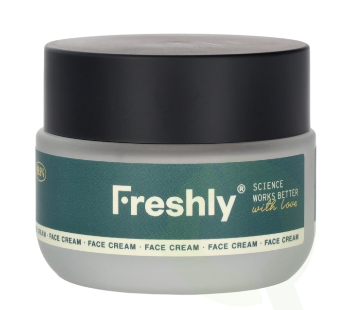 Freshly Cosmetics Omega Rich Well-Ageing Cream 50 ml in the group BEAUTY & HEALTH / Skin care / Face / Day cream at TP E-commerce Nordic AB (D13032)