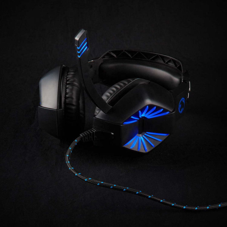 Nedis Gaming Headset | Over-Ear | Stereo | USB Type-A / 2x 3.5 mm | Fold-Away Microphone | 2.20 m | LED Nedis Gaming Headset | Over-Ear | Stereo | USB Type-A / 2x 3.5 mm | Fold-Away Microphone | 2.20 m | LED