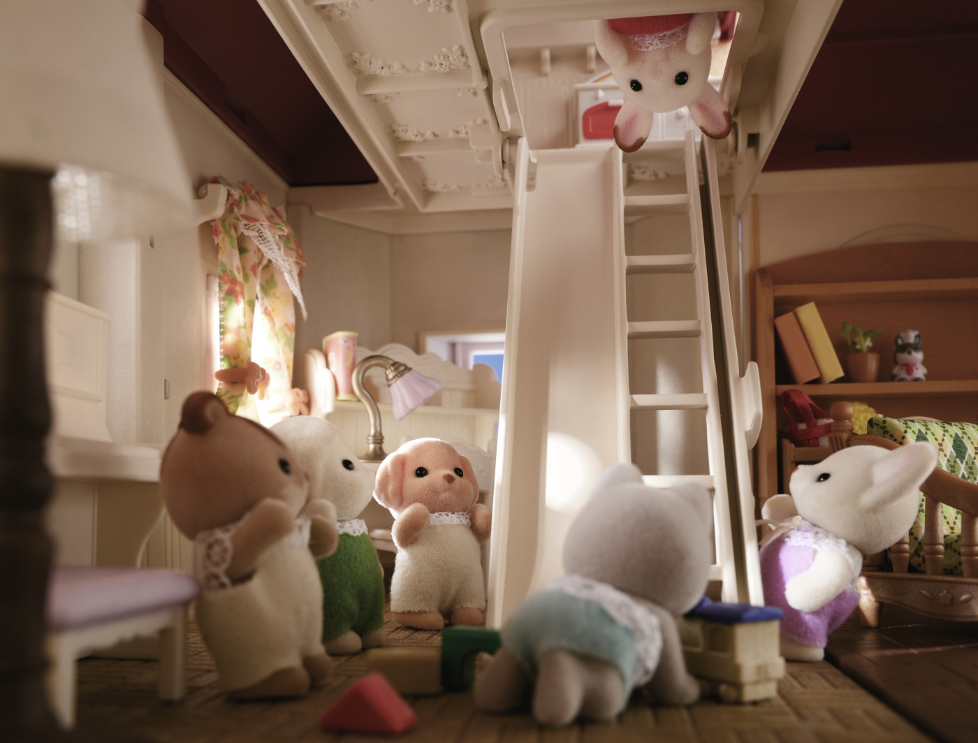 Sylvanian townhouse online