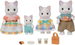 Sylvanian Families The latte cat family Sylvanian Families The latte cat family